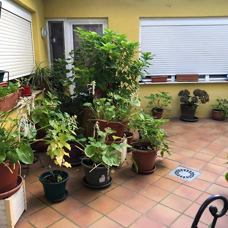 Hostal Escartin Sabiñánigo Екстериор снимка