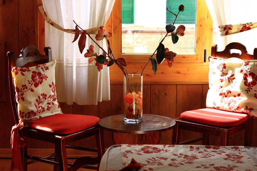 Hostal Escartin Sabiñánigo Екстериор снимка