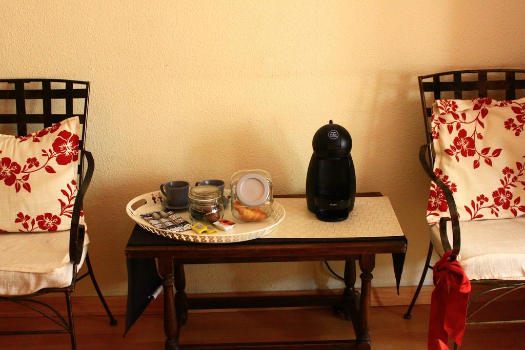Hostal Escartin Sabiñánigo Екстериор снимка