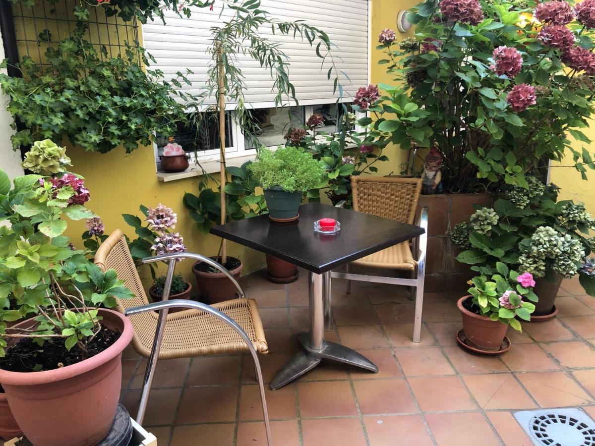 Hostal Escartin Sabiñánigo Екстериор снимка