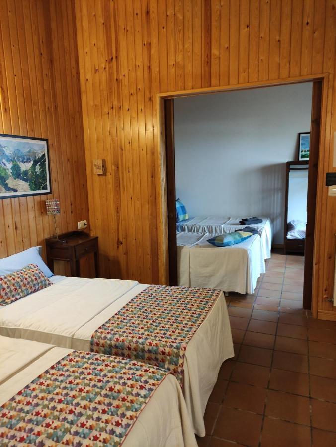 Hostal Escartin Sabiñánigo Екстериор снимка