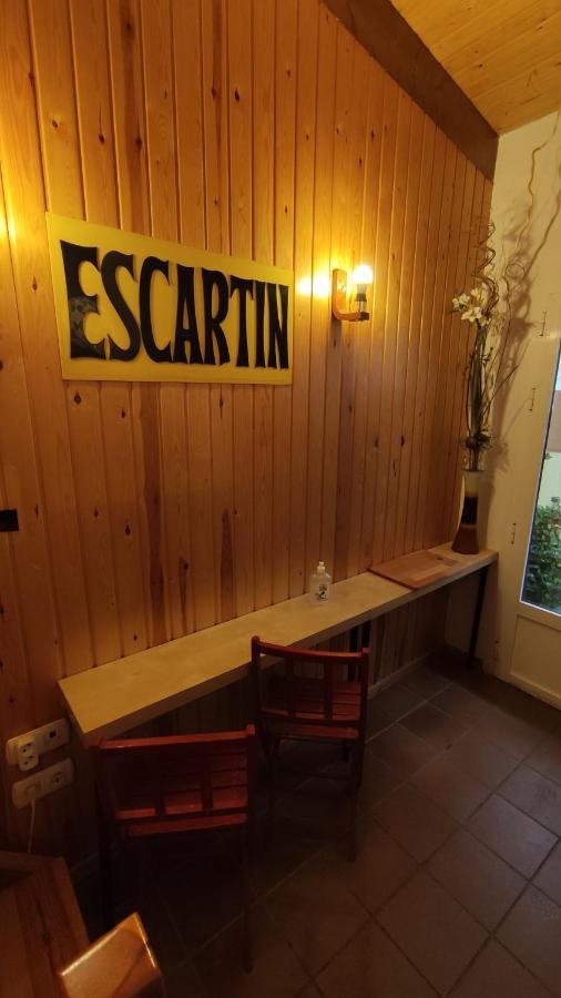 Hostal Escartin Sabiñánigo Екстериор снимка